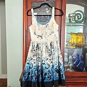 Adrianna Papell cocktail Beaded Floral designs dress size 8P